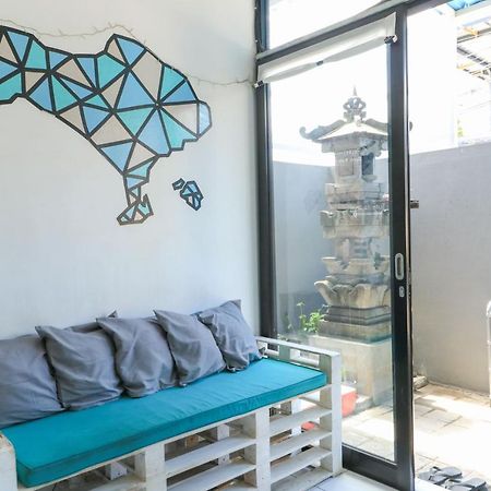 The Ruum Hostel Canggu מראה חיצוני תמונה