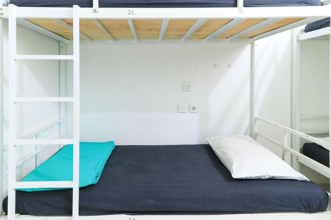 The Ruum Hostel Canggu מראה חיצוני תמונה